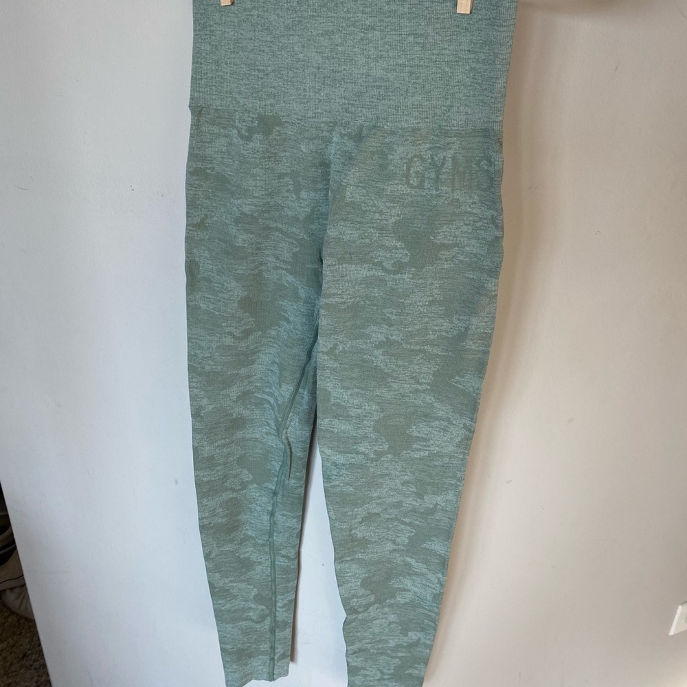 GYMSHARK Original Camo Leggings